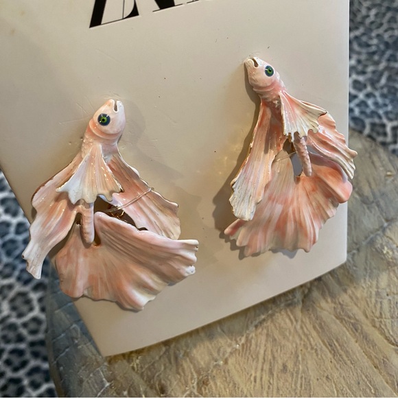 Zara Limited Edition Pink Fish Earrings NWT Goldfish Koi - Picture 5 of 7